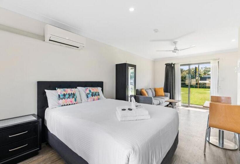 Lemon Tree Passage Motel