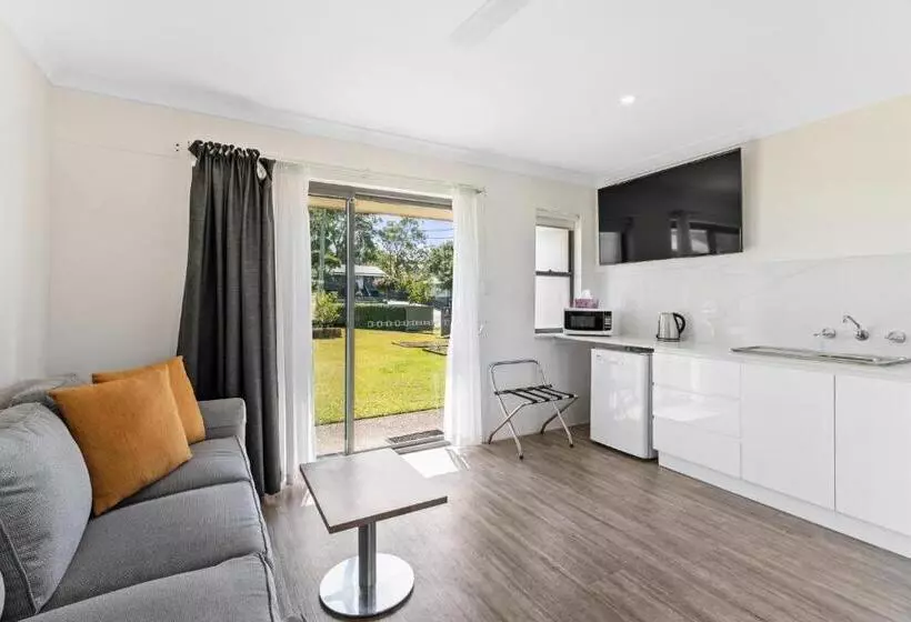 Lemon Tree Passage Motel