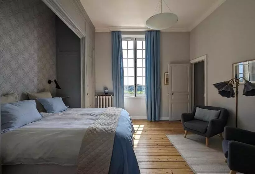 Majatalo Château Haute Roche