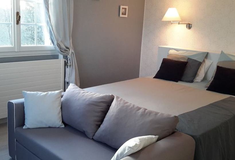 Пансион Domaine De La Petite Salamandre