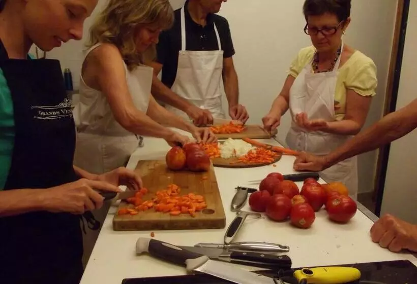 Majatalo L Asphodele