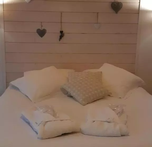 Majatalo Ome Sweet Home