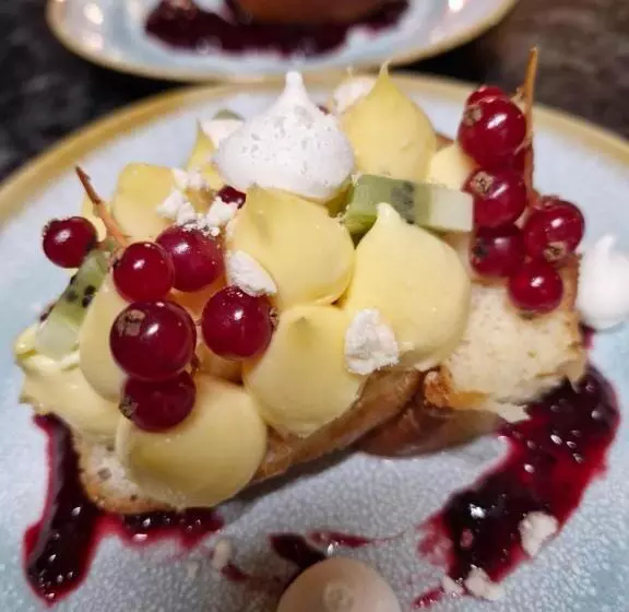 Majatalo Ome Sweet Home