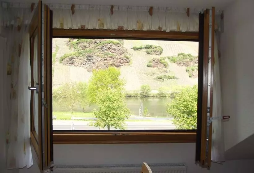 Majatalo Weingut & Gastehaus Kaufmannschneider