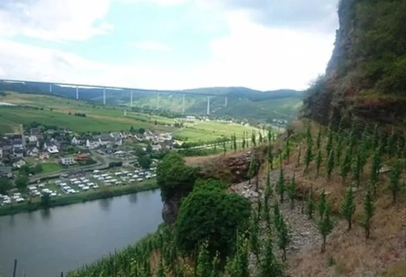 Majatalo Weingut & Gastehaus Kaufmannschneider