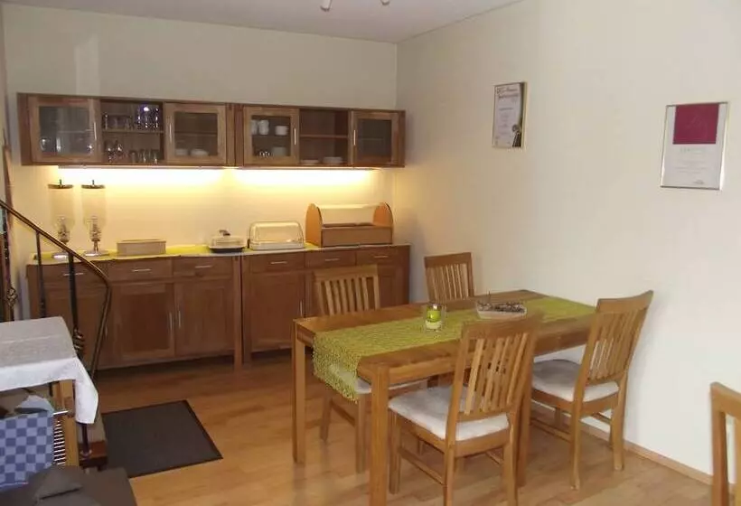 Majatalo Weingut & Gastehaus Kaufmannschneider