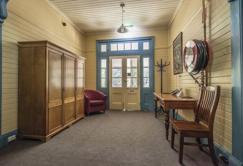 膳宿费 Yarrangobilly Caves House