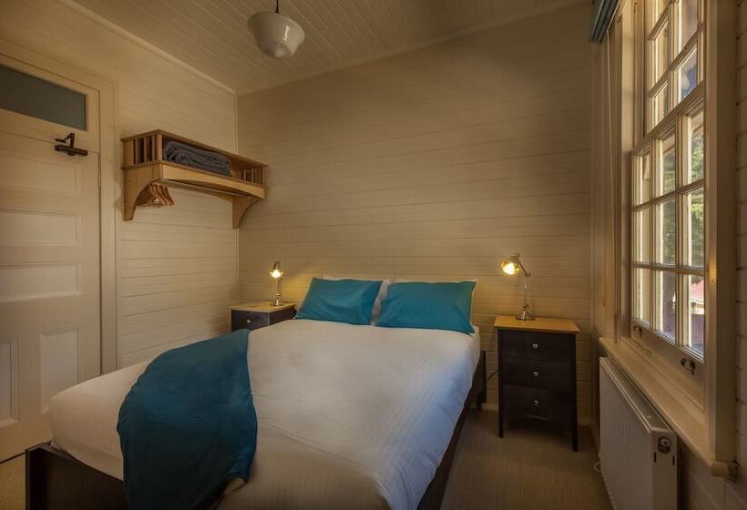 膳宿费 Yarrangobilly Caves House