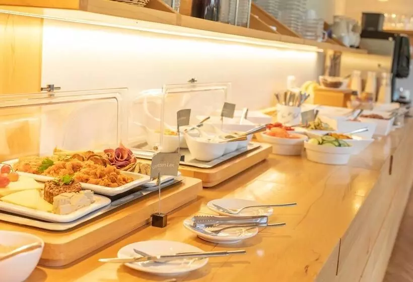 ホテル Ahead Burg