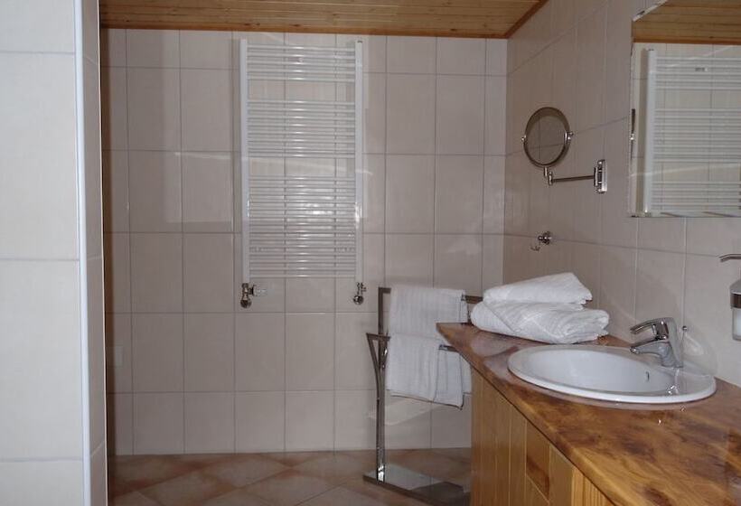 בית מלון כפרי Apartment Panorama 1 Near Airport