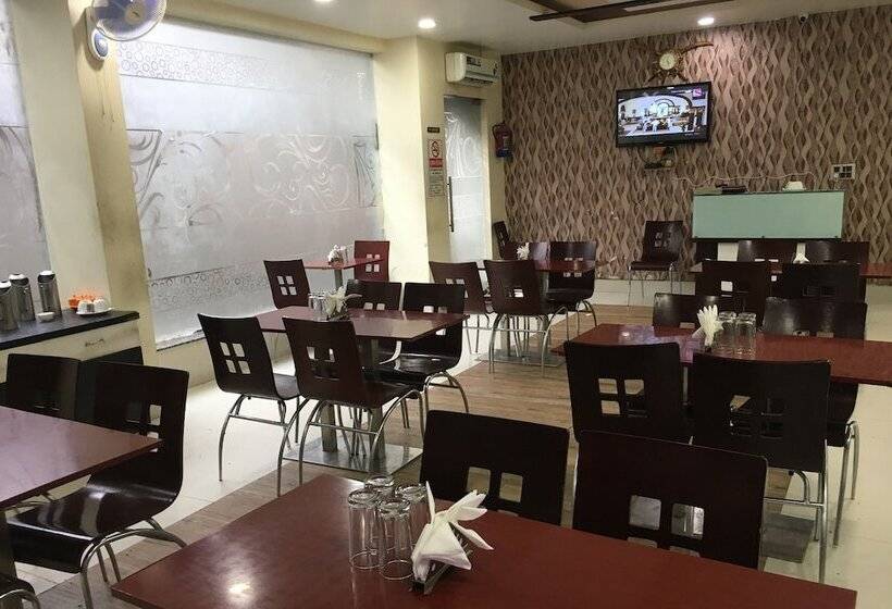 فندق Aryan Inn Lalitpur