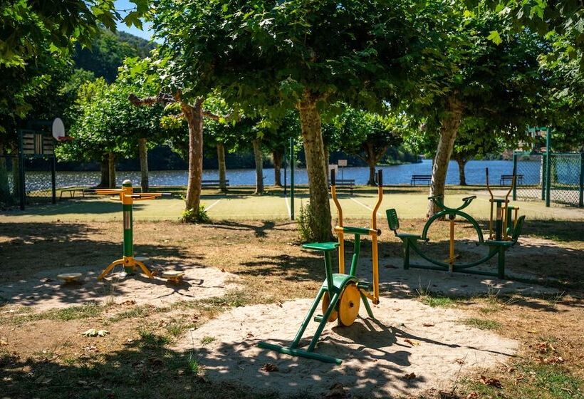 Отель Camping Le Gibanel