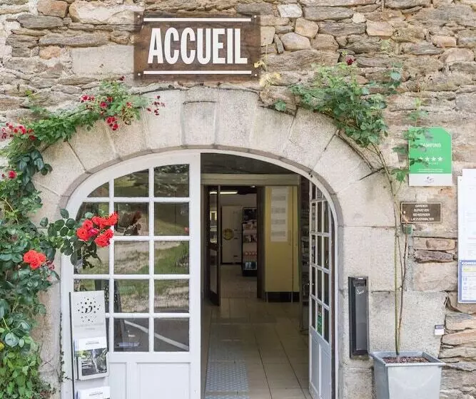 ホテル Camping Le Gibanel