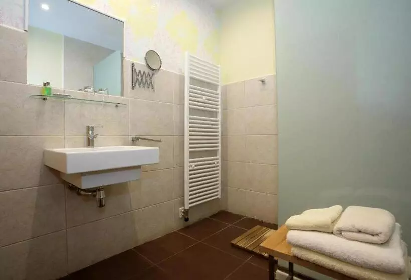 ホテル El Lagar De La Navazuela