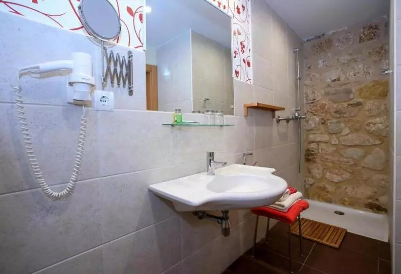 ホテル El Lagar De La Navazuela