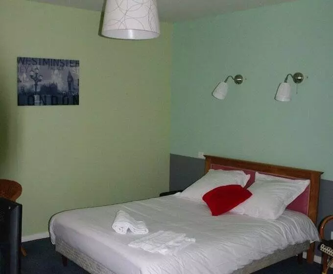 ホテル Hôtel Des Voyageurs