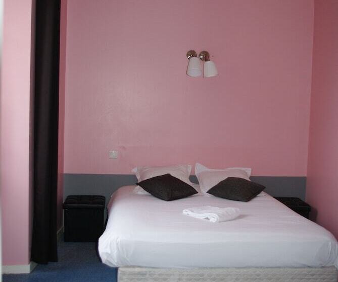 Отель Hôtel Des Voyageurs