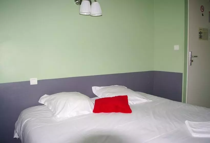 ホテル Hôtel Des Voyageurs