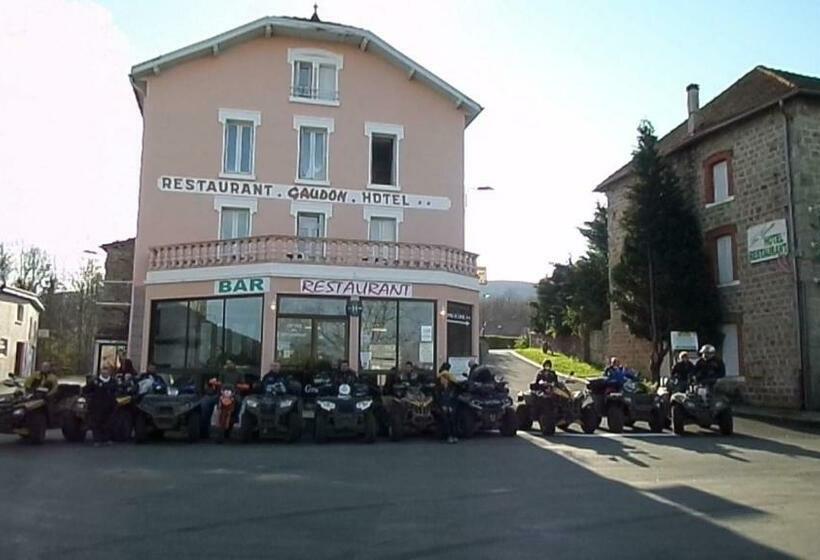 Отель La Vie En Rose