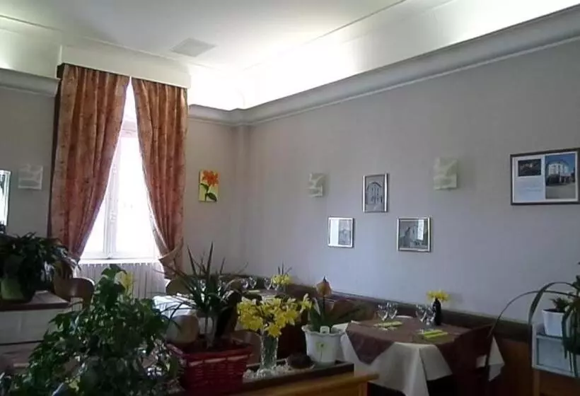 ホテル La Vie En Rose