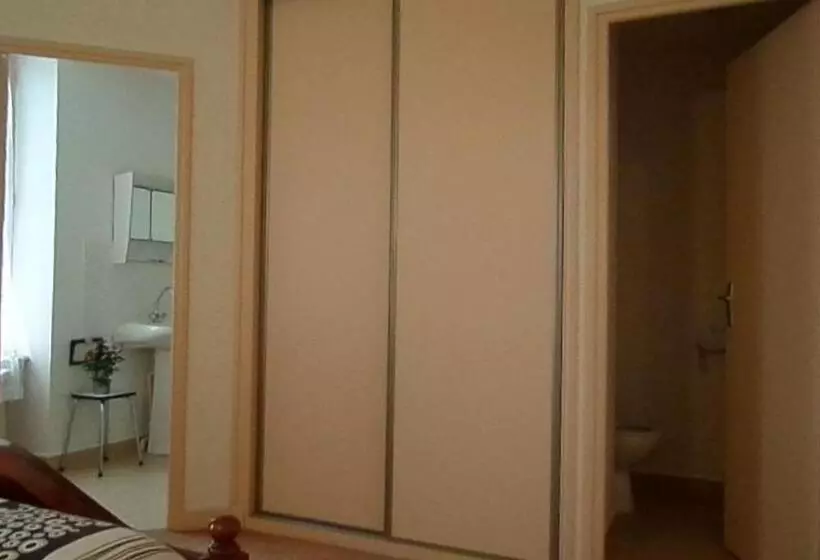 ホテル La Vie En Rose