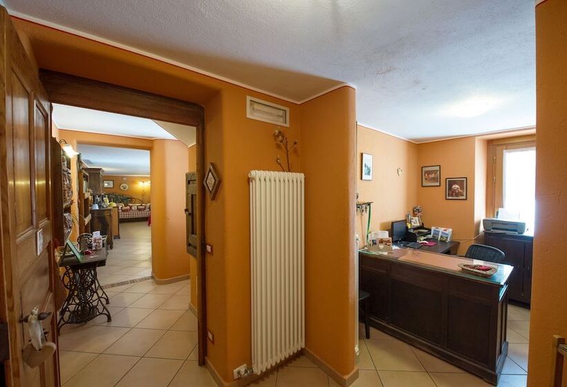 Сельский отель Agriturismo Lou Rosé