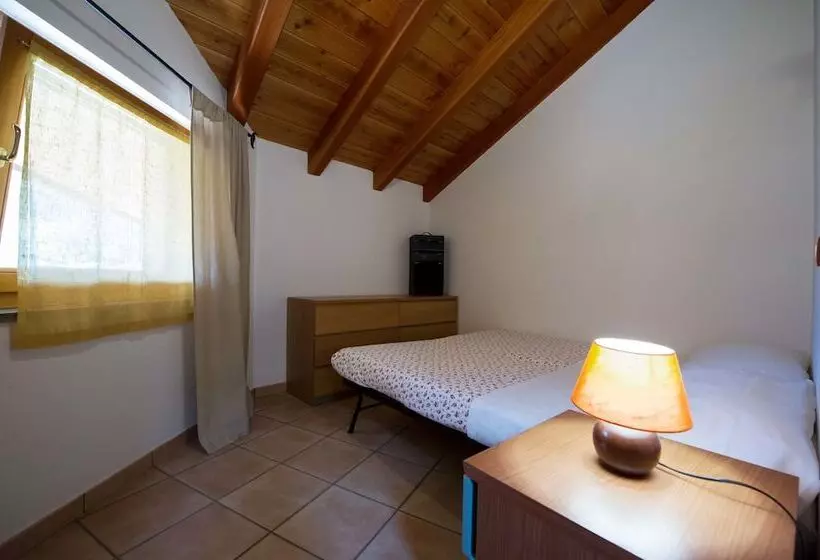 Maaseutuhotelli Agriturismo Lou Rosé