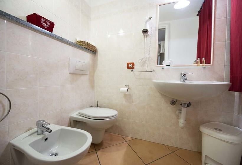 Сельский отель Agriturismo Lou Rosé