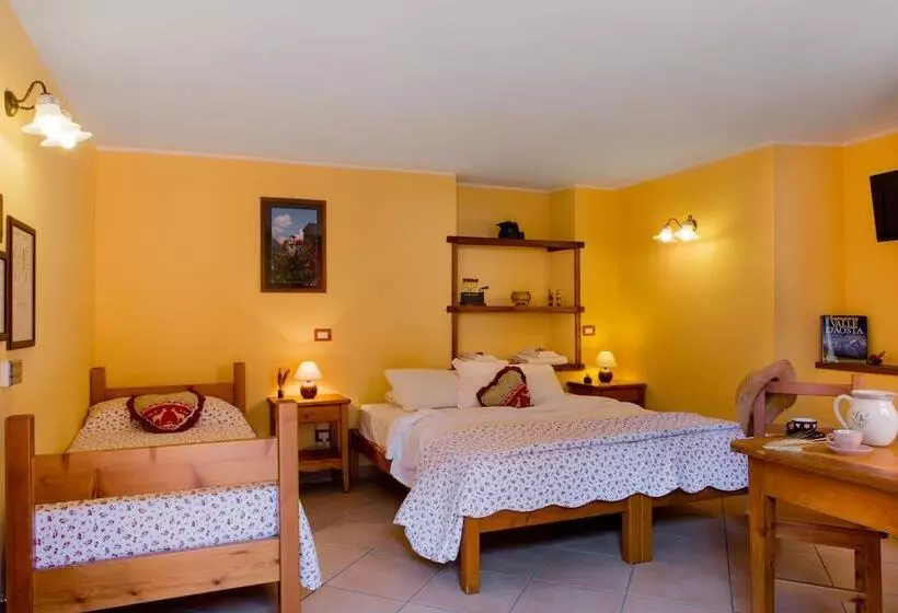 Maaseutuhotelli Agriturismo Lou Rosé