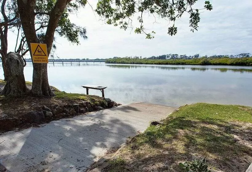 ホテル Stuarts Point Holiday Park