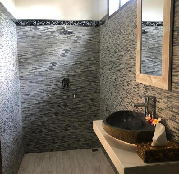 پانسیون Jiva Bungalow