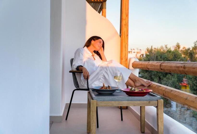 ペンション Kiano Suites