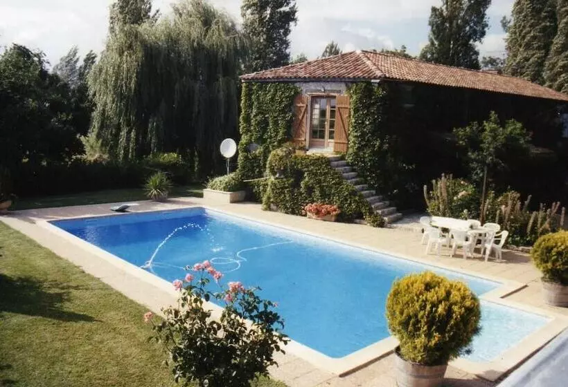 Majatalo Le Moulin De Cocussotte