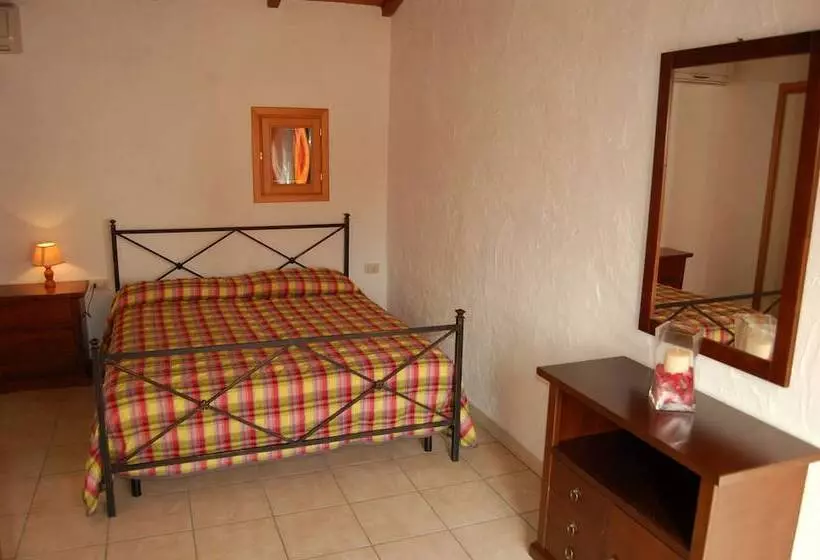 Residenssi Villaggio Innamorata   Villa Gisella