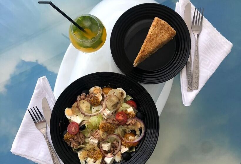 בית מלון כפרי Marton Palace