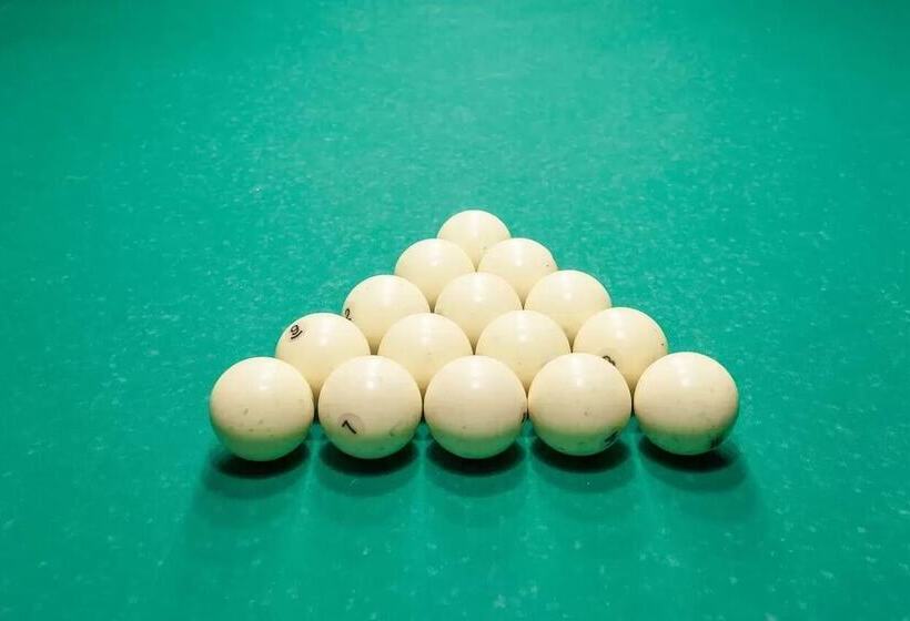 בית מלון כפרי Marton Palace