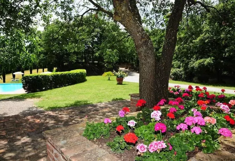 Maaseutuhotelli Agriturismo Chieteno