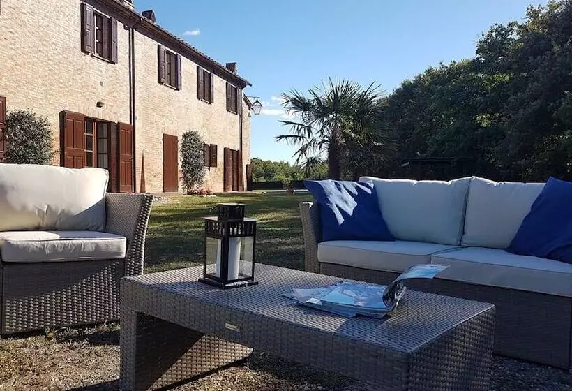 Maaseutuhotelli Agriturismo Chieteno