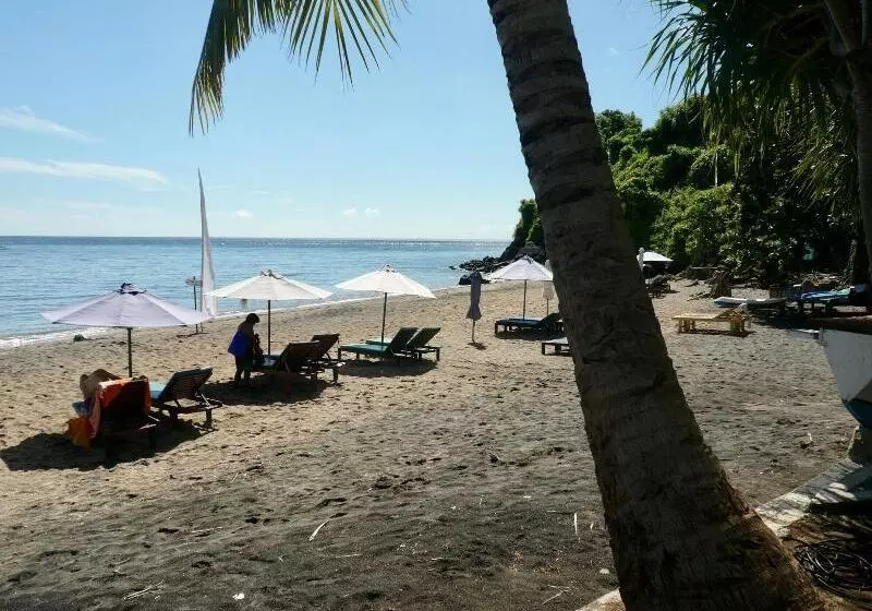 Hotelli Vienna Beach Resort