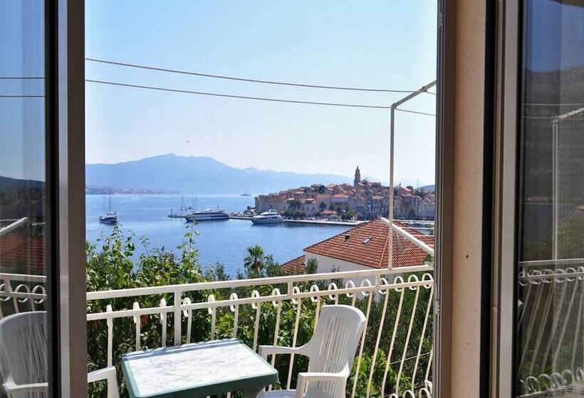 פנסיון Guest House Palm Street