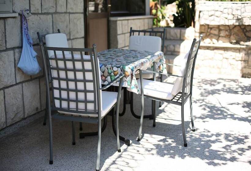 פנסיון Guest House Palm Street