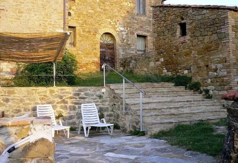 Rustic Cottage In Magione With Garden