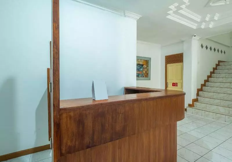 هاستل Oyo 1285 Wisma Marliando