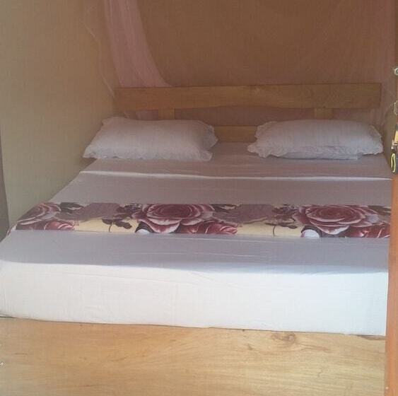 مبيت وإفطار Ukerewe Garden View Bungalow At Bwiru Village Homestay