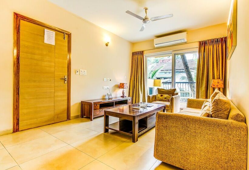 Fabhotel Veera Strand Park