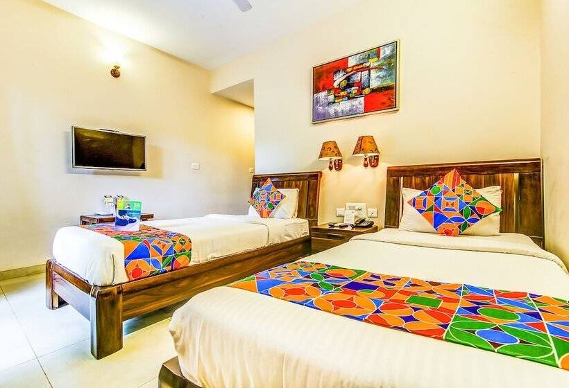 Fabhotel Veera Strand Park