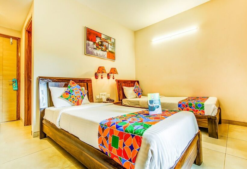 Fabhotel Veera Strand Park