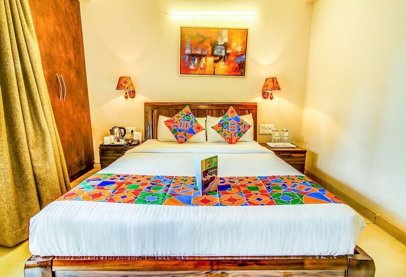 Fabhotel Veera Strand Park