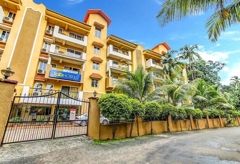 Fabhotel Veera Strand Park