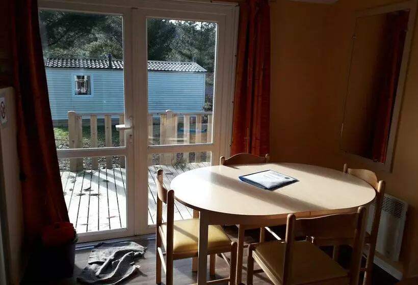 Hotelli Camping La Marmotte